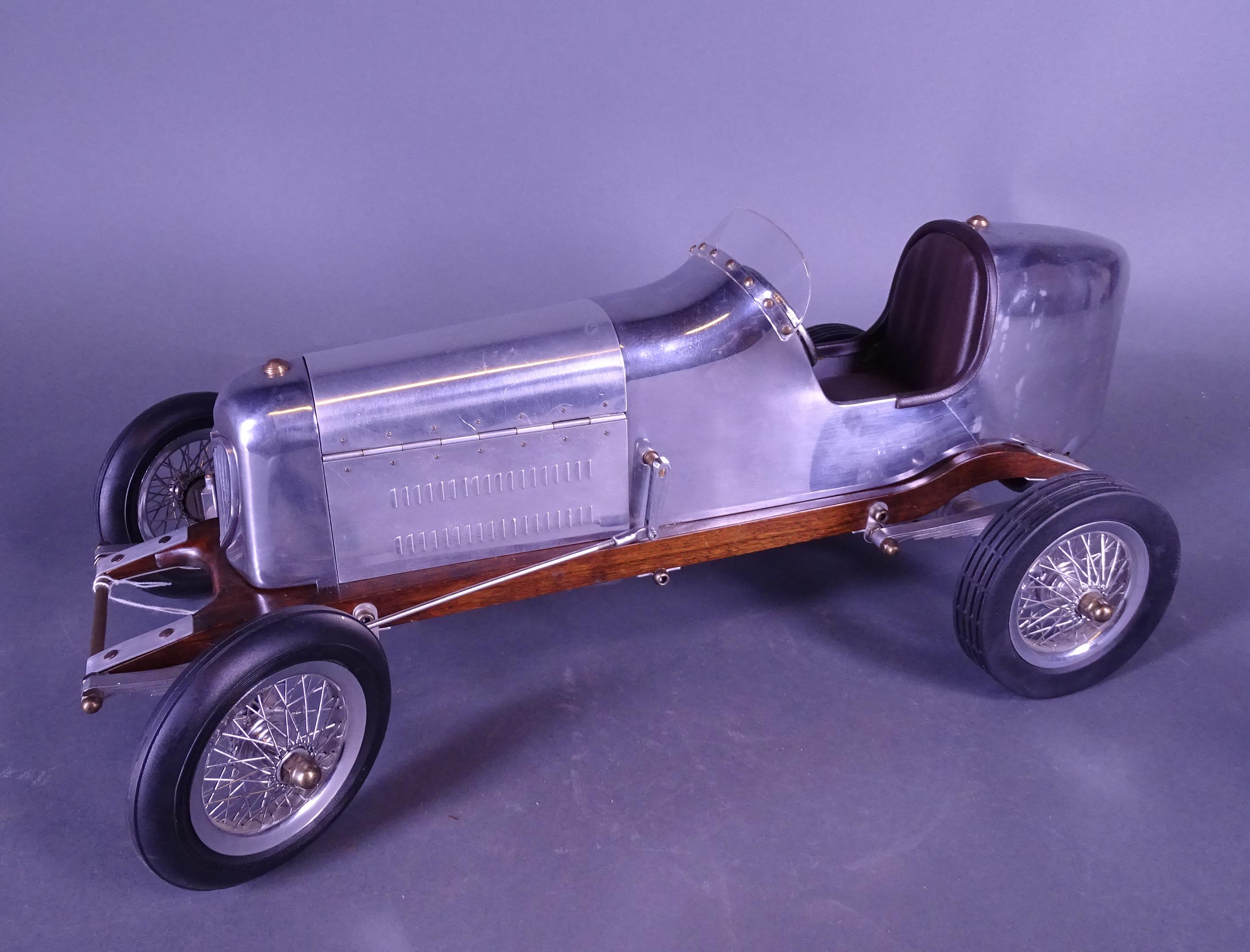 Jouet Voiture  miniature maquette  de voiture  de course 
