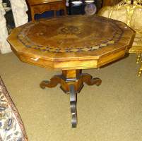 Meuble: Guéridon tilt top Charles X en marqueterie de bois milieu 19eS H:73,5cm