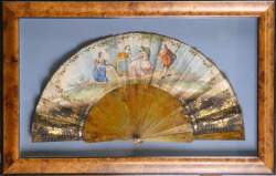 Objet : EU ONLY Eventail (rest , acc) époque Napoléon III monture en écaille feuilles - scène de genre - lithographié rehaussé à l'aquarelle