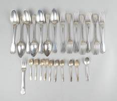 Argenterie : Lot de couverts en argent