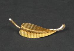Bijou : Broche - Feuille - en or jaune 18K