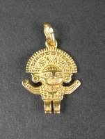 Bijou : Pendentif style incas en or jaune 18K