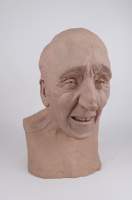 Sculpture : Buste en terre cuite - Portrait adjudant Humblet - monogrammé et dédicacé (à l'int.)