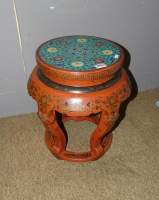 Asiatique : Sellette en bois avec plateau en émaux cloisonnés (usures d'usages)