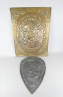 Objet: Bouclier et plaque en cuivre -Henri II- 65x45cm -SPQR- 88x66cm