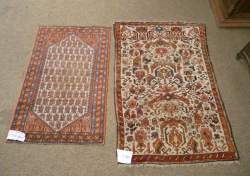 Tapis d'Orient noué main KOBA et HAMADAN (usures) 125x79cm et 148x99cm (2 pces)