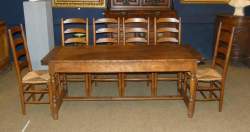 Meuble: Table de ferme en chêne 75x182x72cm + 6 chaises
