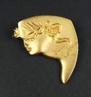 Bijou : Broche - Orphée - Comité Jean Cocteau atelier Madeline édition Flammarion 1997 en métal doré