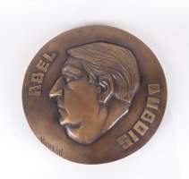 Sculpture: Importante médaille en bronze à patine brune -Abel DUBOIS- signé STIE