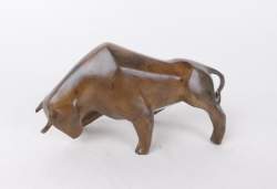 Sculpture : Bronze à patine brune - Taureau - signé CHENET Pierre