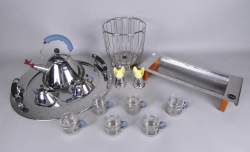 Objet : Nécessaire de table éditeur ALESSI en inox (14cps) (traces d'usure) design GRAVES Michael