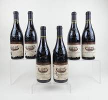 Vin : 6 bouteilles Château des Fines Roches (Etiquette Abimée) Châteauneuf - Du - Pape 2000