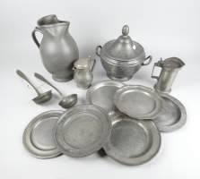 Objet : étains ancien fin 18 début 19eS certains estampillés AD DESCAMPS A. (12pcs)