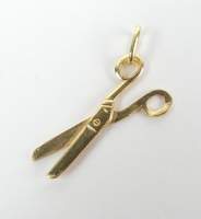 Bijou : Pendentif - Paire de ciseaux - en or jaune 18K