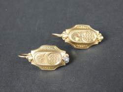 Bijou : Paire de boucle d'oreilles en or jaune 18K