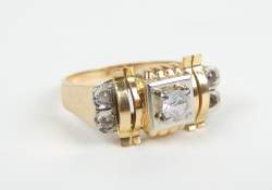 Bijou : Bague ART DECO en or jaune 18K sertie de pierres incolores