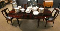 Meuble : Table et chaises de style Empire en acajou et placage d'acajou 76x160x105cm (5pcs)