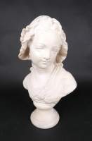 Sculpture : Buste de jeune fille en résine signé NIAM Grinam