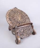 Meuble : Lutrin de table en bois sculpté polychromé 18eS