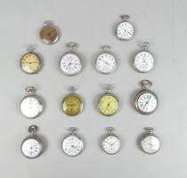Bijou : Montres de gousset en métal argenté mvt à remontoir (14) (Ds l'état) (usures)
