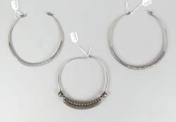 Bijou ethnique : 3 Colliers torque en alliage d'argent bas titre probablement Inde