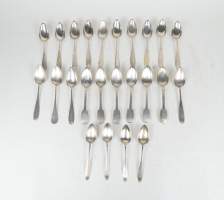 Argenterie : Lot de cuillères à soupe en argent