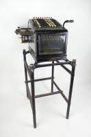 Objet: Machine à calculer (ds l'état) de la marque BURROUGHS Detroit Mich U.S.A