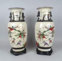 Asiatique paire de vases balustres Chinois -NANKIN- H:47cm 20eS sur socle en boi