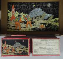 BD : puzzle Tintin en bois - On a marché sur la lune - (engin lunaire) circa 1950 126pièces (très bel état)