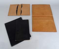 Mode : 4 pochettes / porte documents / étui DELVAUX en cuir marron et noir (usure)