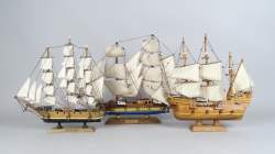 Collection : 3 Maquettes de bateaux