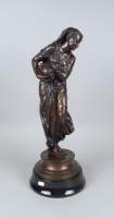 Sculpture : bronze - La verseuse - tirage posthume d'après signé MOREAU Hippolyte François