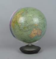Objet : Globe terrestre COLOMB édition politique Berlin milieu 20eS H : 34cm