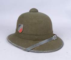 Militaria : casque allemand de l'Afrikakorps 2e guerre