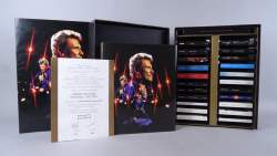 Musique : Johnny HALLYDAY Intégrale live 2003 22 albums live N°03171 a/certificat (au dos)