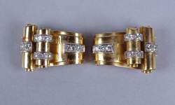 Bijou : 2 broches/ paire de broches ART DECO en or jaune 18K serties de diamants taille 8/8