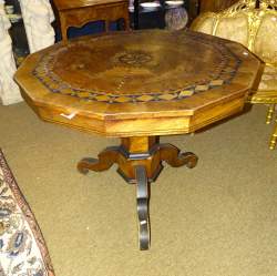 Meuble: Guéridon tilt top Charles X en marqueterie de bois milieu 19eS H:73,5cm
