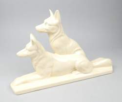 Céramique : Faïence majolique - Couple de chiens - attribué à FONTINELLE Louis Céramique : Faïence majolique - Couple de chiens - attribué à FONTINELLE Louis