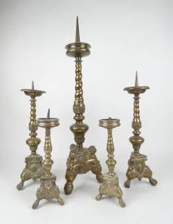 Objet : lot de Pique-cierges en bronze Italien Neo-Renaissance 19eS