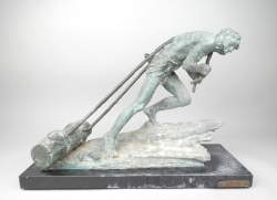 Sculpture : Métal à patine verte - L'effort - signé DROUOT Edouard Sculpture : Métal à patine verte - L'effort - signé DROUOT Edouard