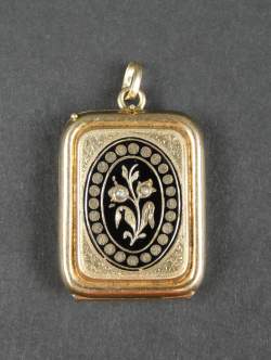 Bijou : Pendentif porte photos NAPIII en or jaune 14K Bijou : Pendentif porte photos NAPIII en or jaune 14K