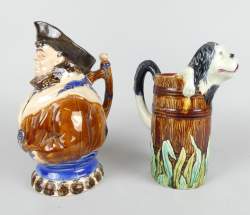 Ceramique : pichet en faience (2) : Mouzin Lecat Nimy - Pêcheur - + Orchies - Chien dans le tonneau - (egr)