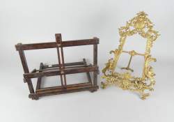 Objet: (2pcs) Chevalet en bronze/laiton de style Napoléon III 44x32cm + Lutrin e