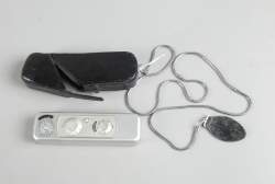 Objet: Appareil photo espion de la marque MINOX made in germany L:9,5cm dans sa