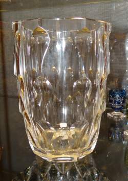 Vase en cristal taillé incolore milieu 20èS H:19cm