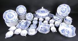 Céramique : Partie de service à diner et café en porcelaine HUTSCHENREUTHER GERMANY