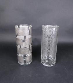 Verrerie: 2 vases signés KOZ Defne