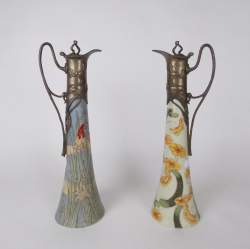 Objet : 2 aiguières de style ART NOUVEAU en bronze et céramique , cachet JBT 1906
