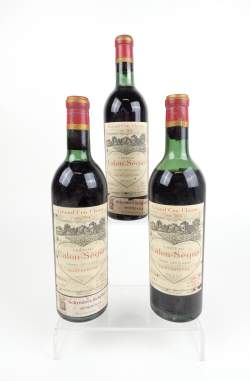 Vin : 3 bouteilles de Château Calon - Ségur Saint Estèphe 1967 Grand Cru Classé , 1 niveau mi épaule