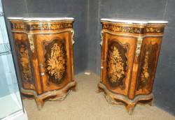 Meuble : Paire de meubles Hauteur d'Appui galbés en marqueterie de bois de placage